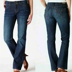 Levi’s 526 Women’s Jeans Mid Rise Slender Boot - Size 27